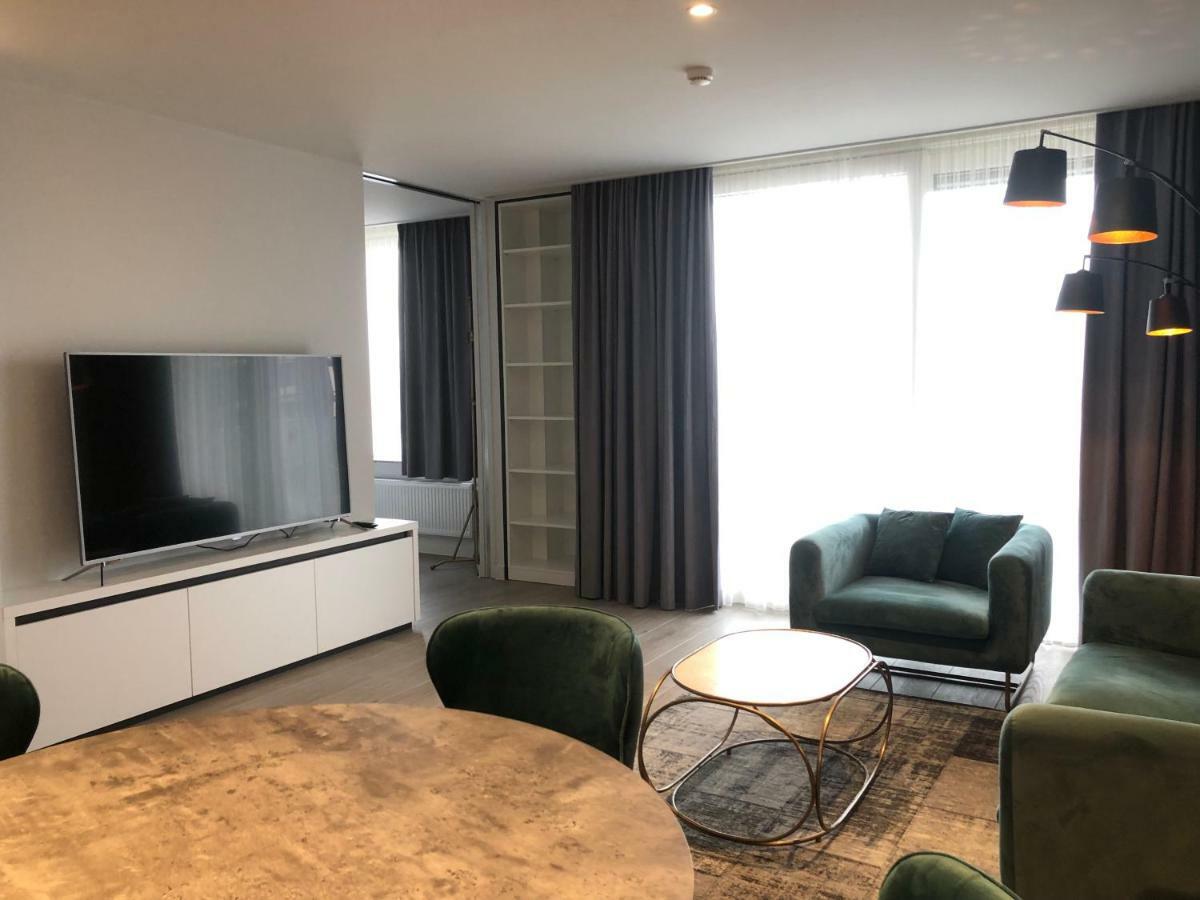 ميدل كيرك Acropolis - Luxury Appartments I Hotelservice And Parking المظهر الخارجي الصورة