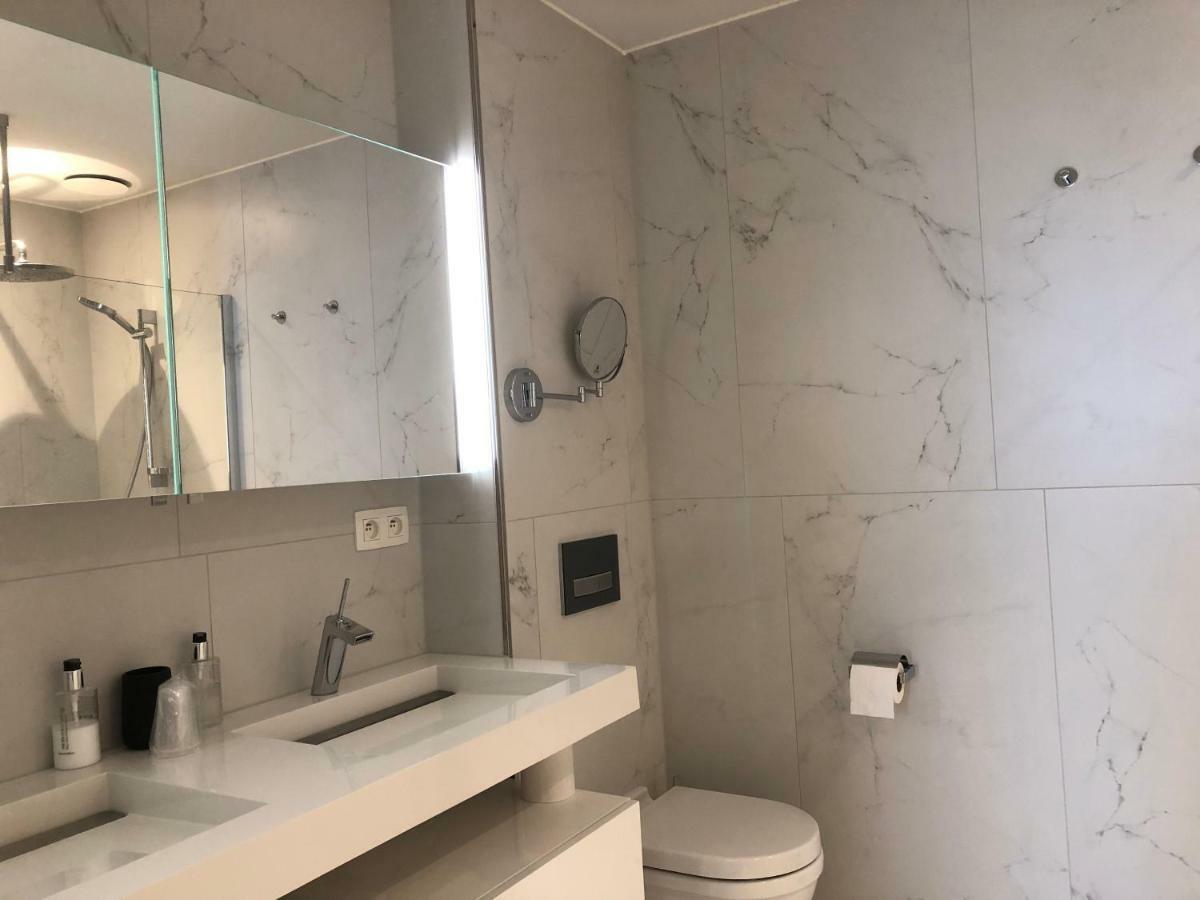 ميدل كيرك Acropolis - Luxury Appartments I Hotelservice And Parking المظهر الخارجي الصورة