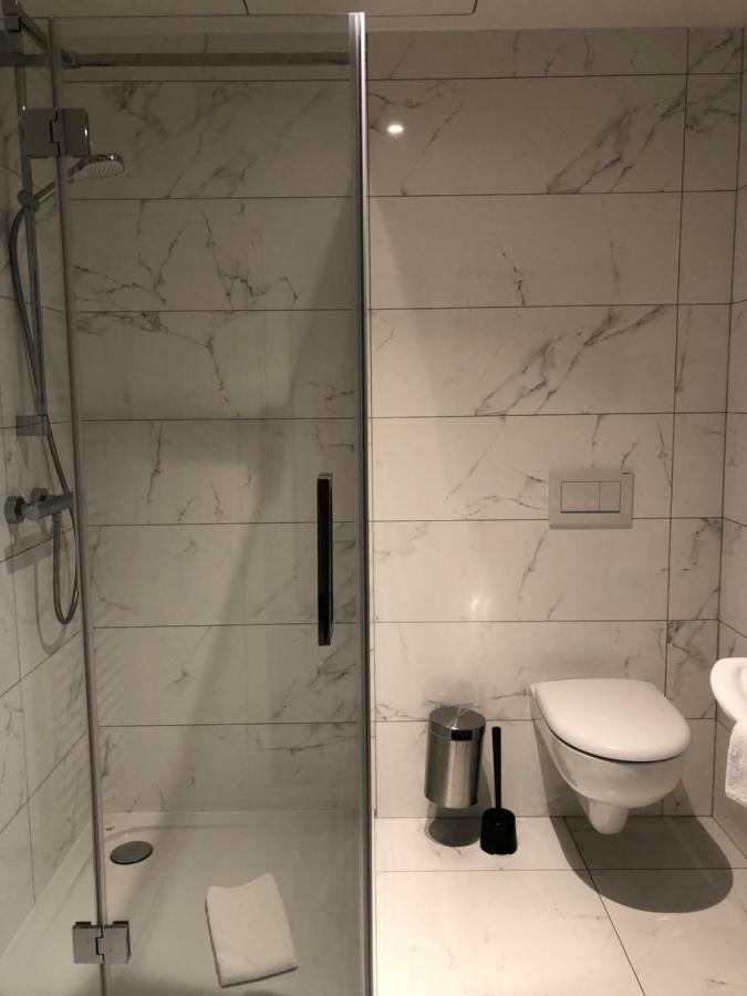 ميدل كيرك Acropolis - Luxury Appartments I Hotelservice And Parking المظهر الخارجي الصورة